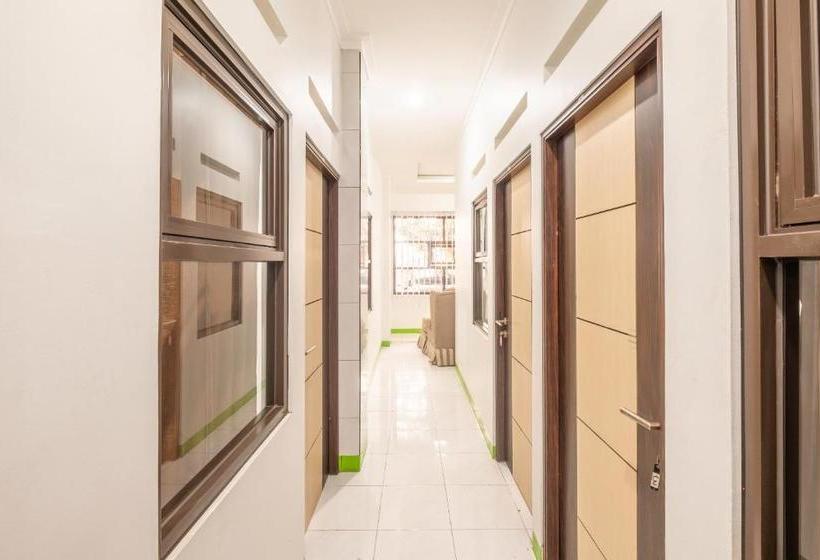 Szálloda Oyo Life 2449 Sandila Residence