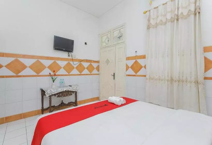 هتل Reddoorz Syariah At Mojosari