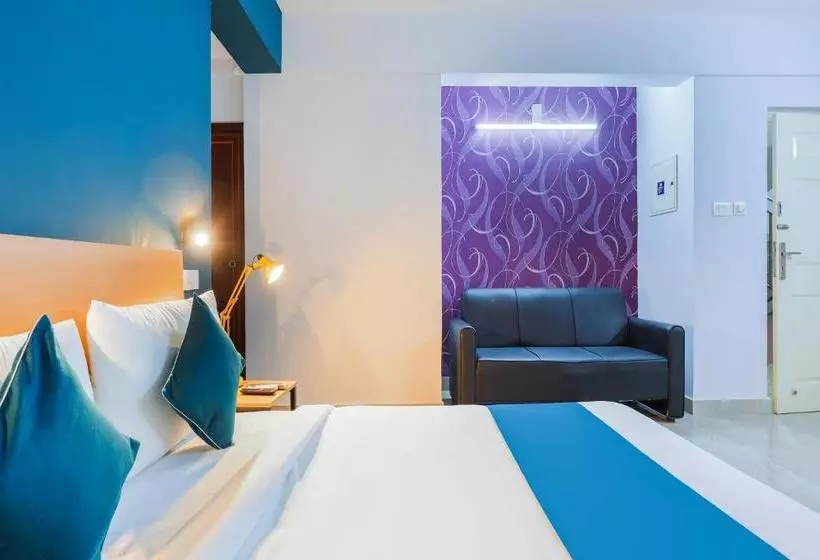 هتل Silverkey Executive Stays 60508 Phase2