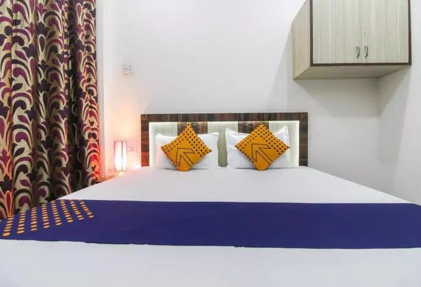 ホテル Spot On 68067 Shri Shyamji Atithi Grah