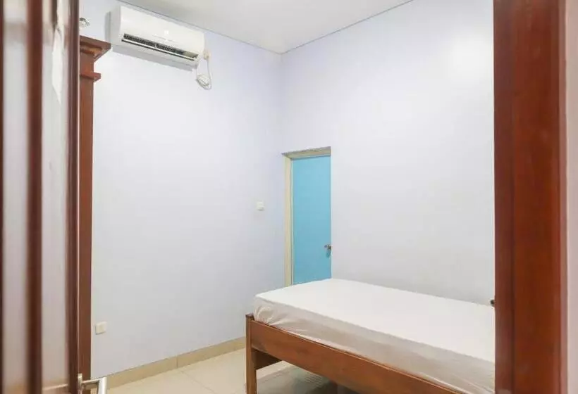 Hotelli Koolkost Syariah @ Duri Kosambi