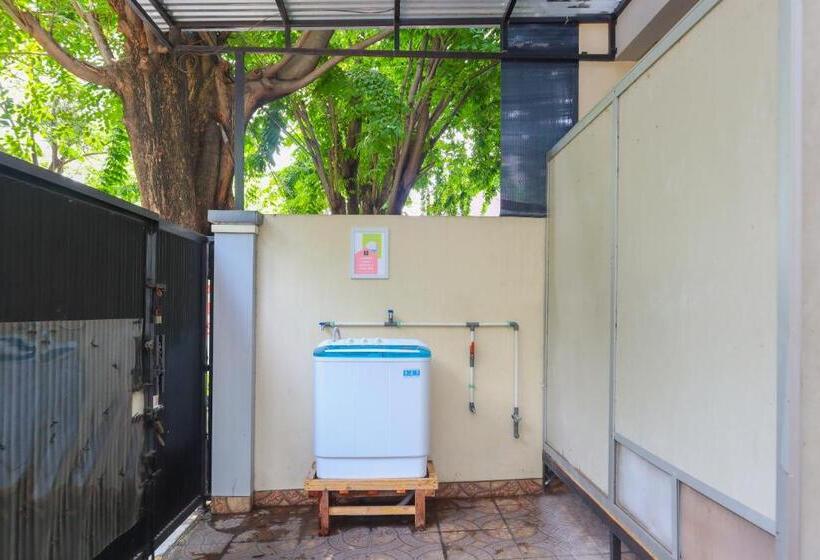 בית מלון כפרי Koolkost Syariah @ Duri Kosambi