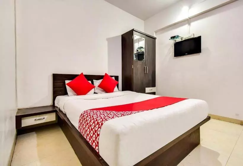 هتل Oyo 66018  Vijayraj Lodging And Boarding