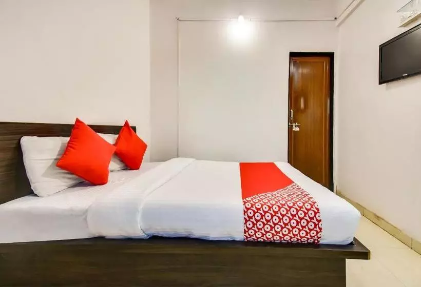 هتل Oyo 66018  Vijayraj Lodging And Boarding