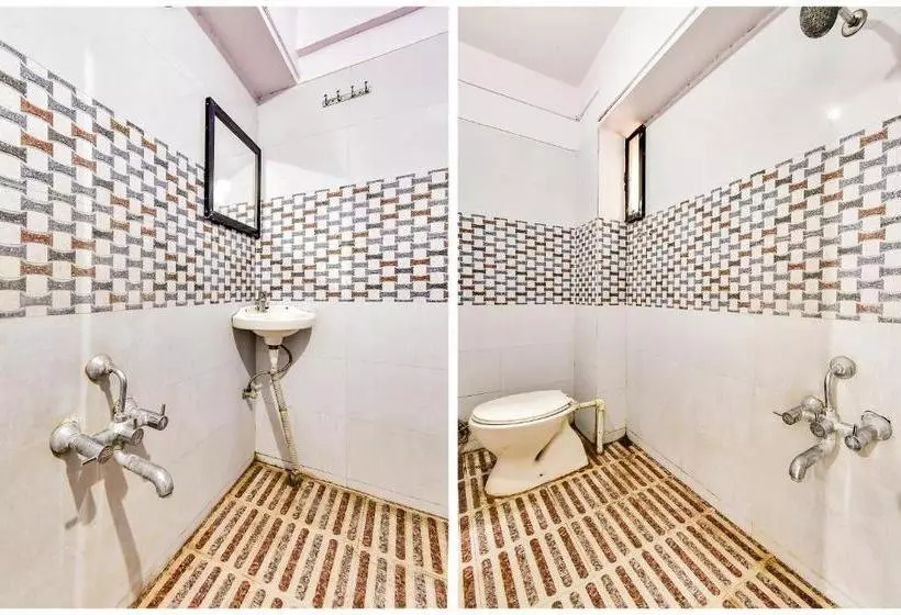 هتل Oyo 66018  Vijayraj Lodging And Boarding
