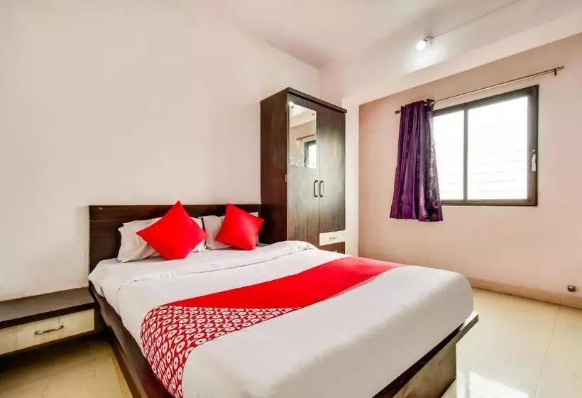 هتل Oyo 66018  Vijayraj Lodging And Boarding