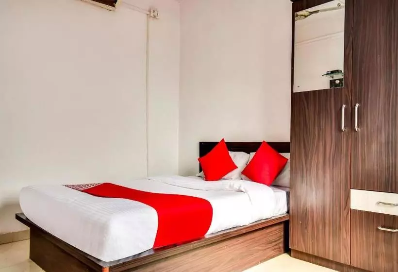 هتل Oyo 66018  Vijayraj Lodging And Boarding