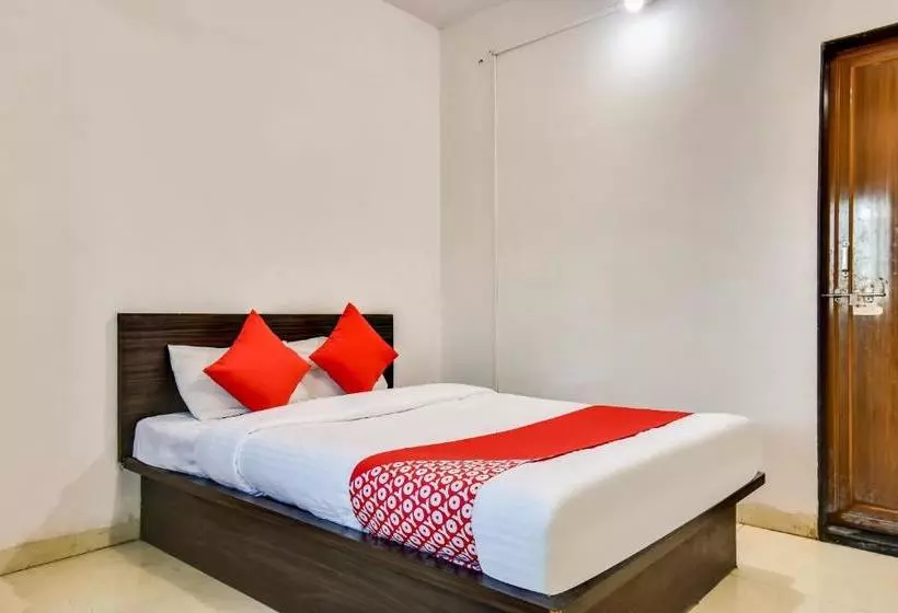هتل Oyo 66018  Vijayraj Lodging And Boarding