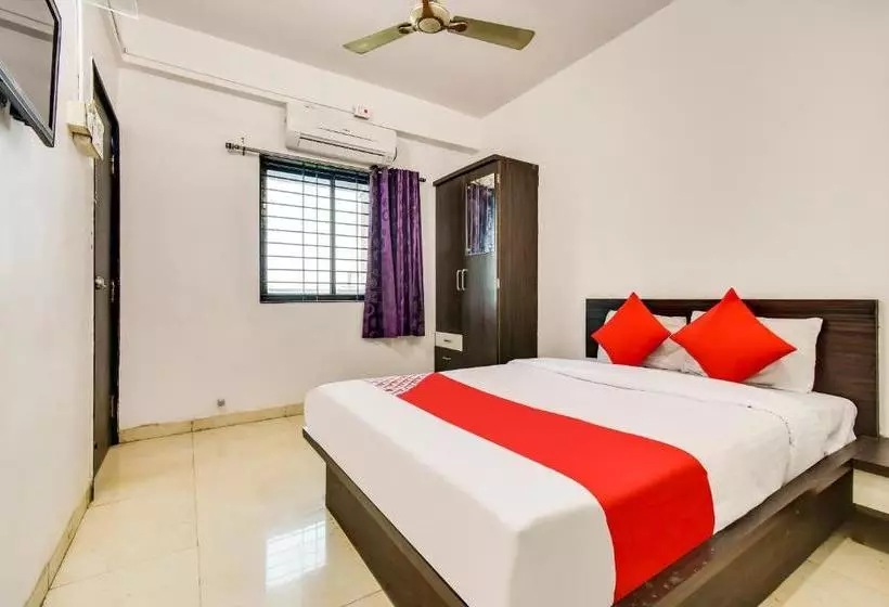 هتل Oyo 66018  Vijayraj Lodging And Boarding
