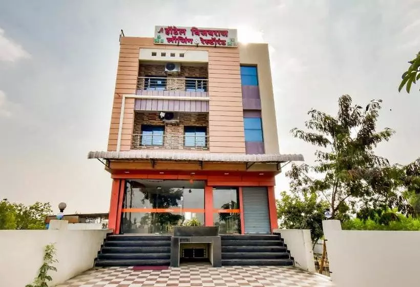 هتل Oyo 66018  Vijayraj Lodging And Boarding