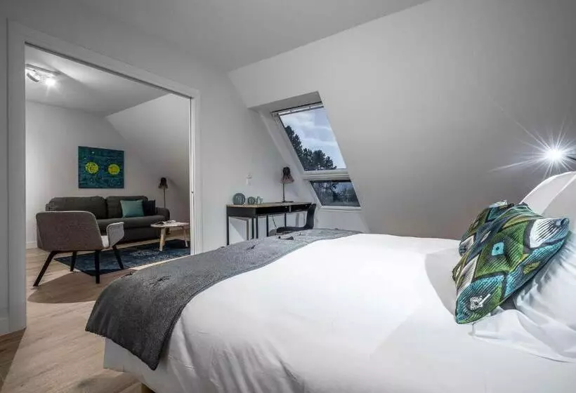 La Grange Des Pères