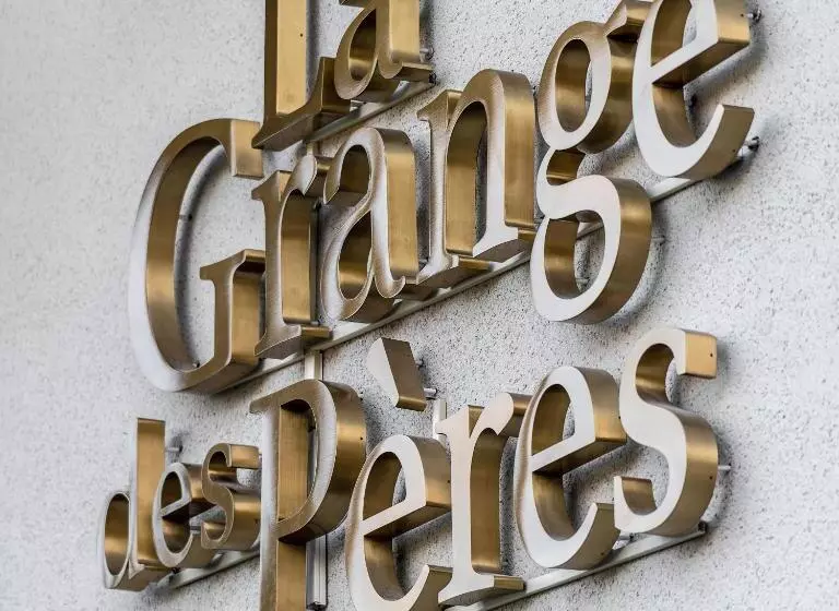 La Grange Des Pères