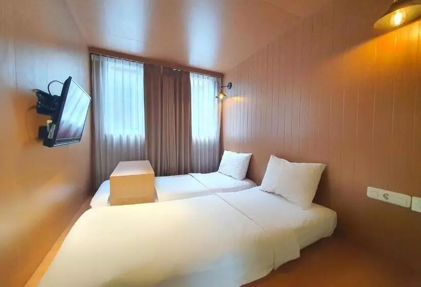 Hotel Kontena