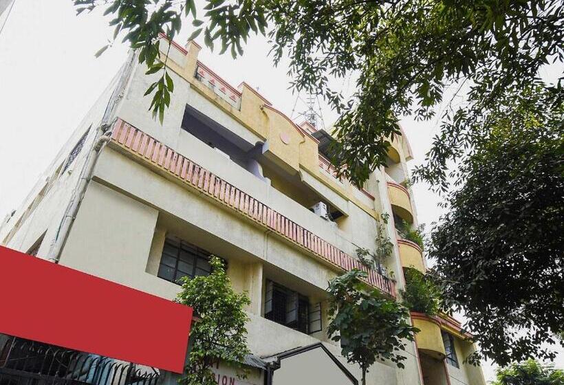 酒店 Spot On Jai Sai Lodging &