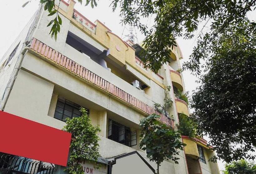 酒店 Spot On Jai Sai Lodging &