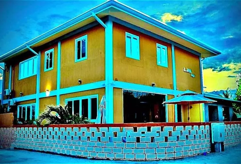 پانسیون Luna Lodge