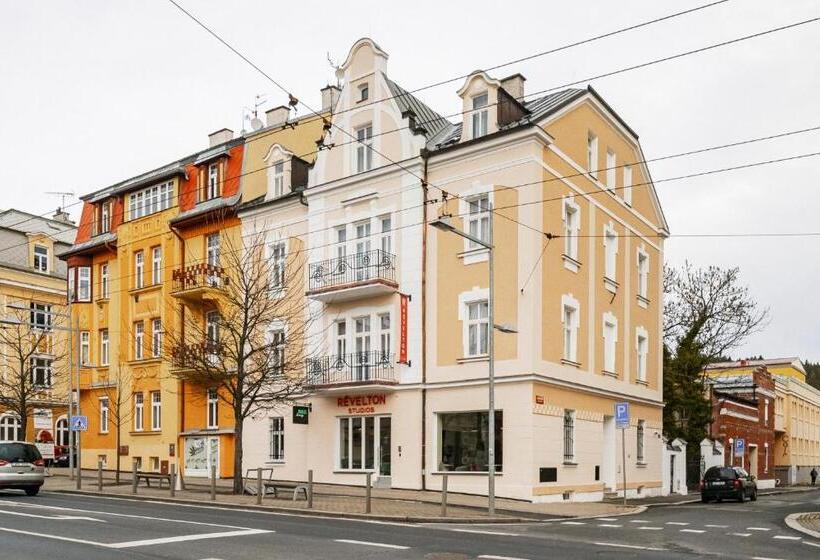 Revelton Studios Marianske Lazne