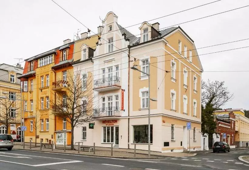 Revelton Studios Marianske Lazne
