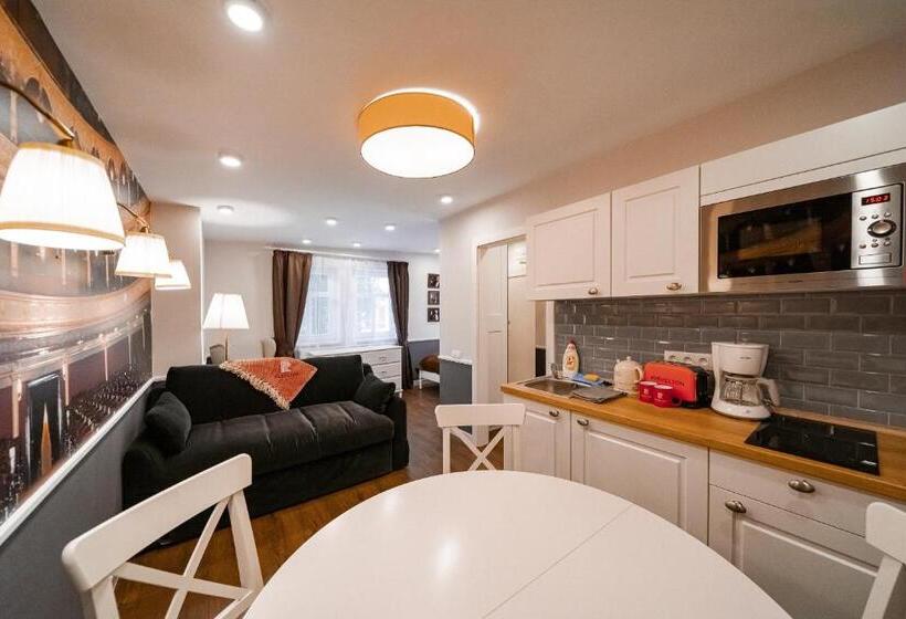 Revelton Studios Marianske Lazne