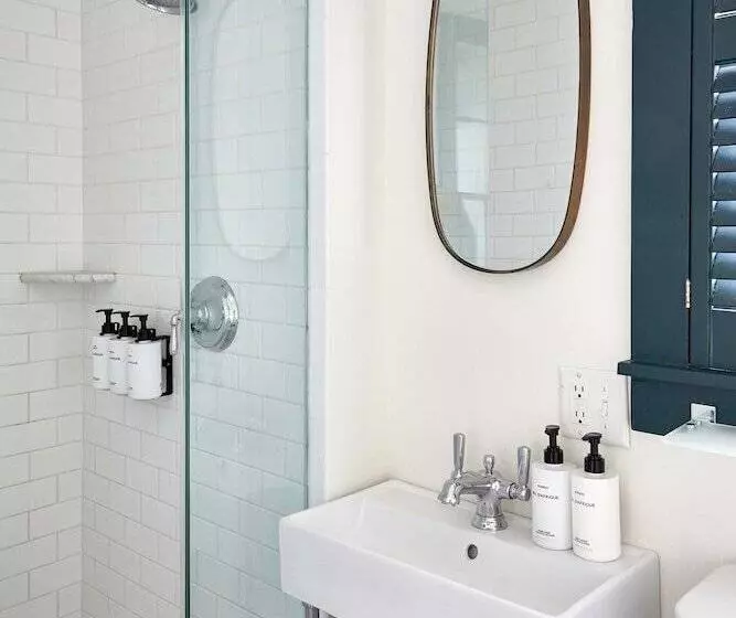 호텔 Faraway Nantucket