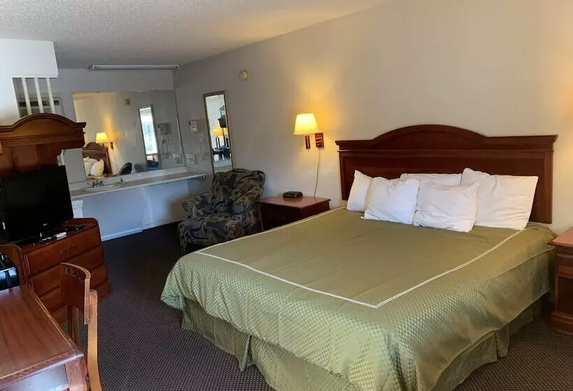 ホテル Merrimac Inn & Suites