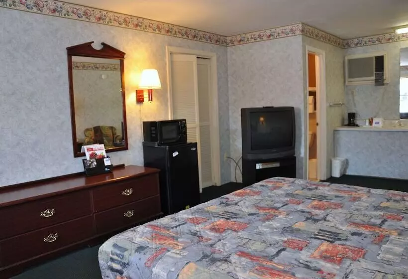 ホテル Merrimac Inn & Suites