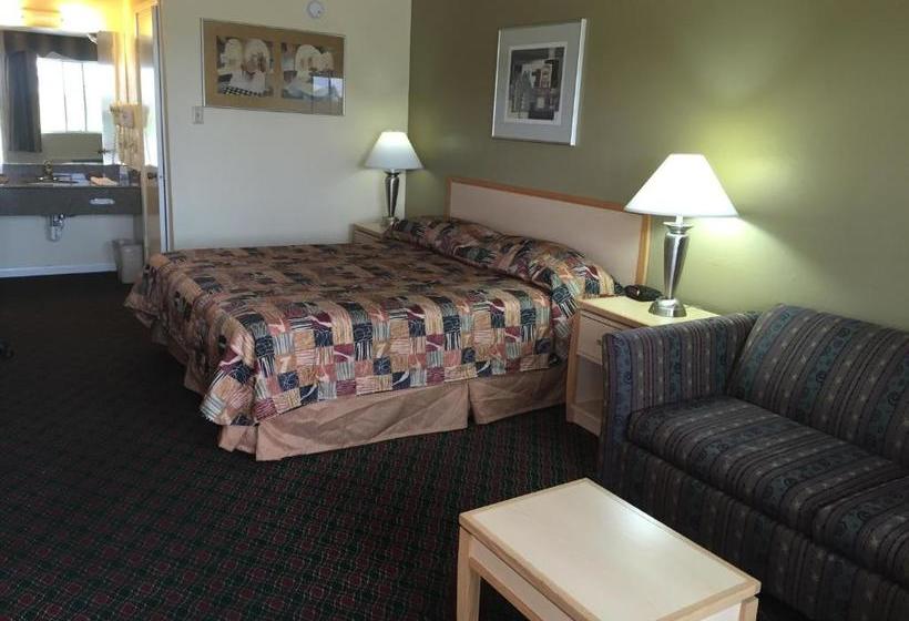 Отель Relax Inn Marlin