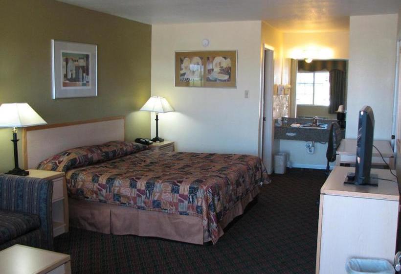 Отель Relax Inn Marlin