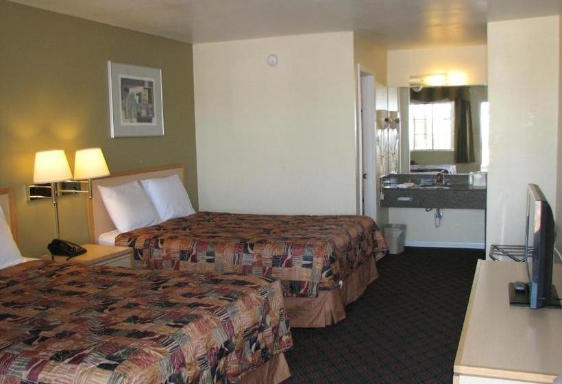 Отель Relax Inn Marlin