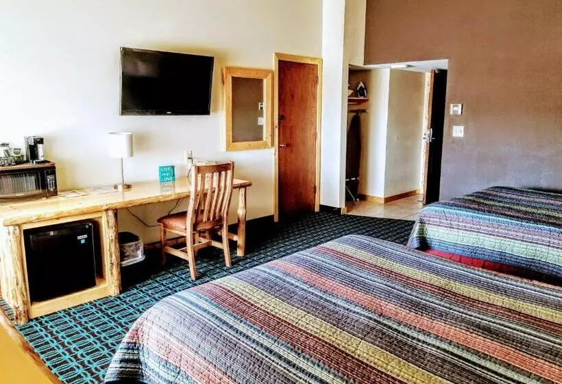 酒店 Round Barn Lodge