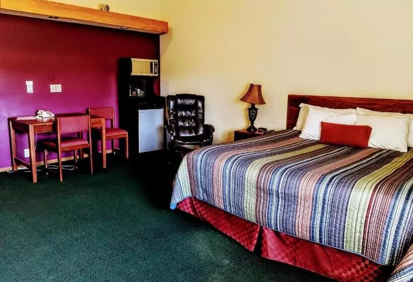 酒店 Round Barn Lodge