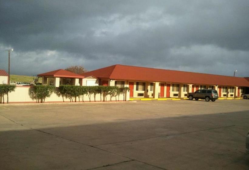 Отель Royal Inn Pearsall