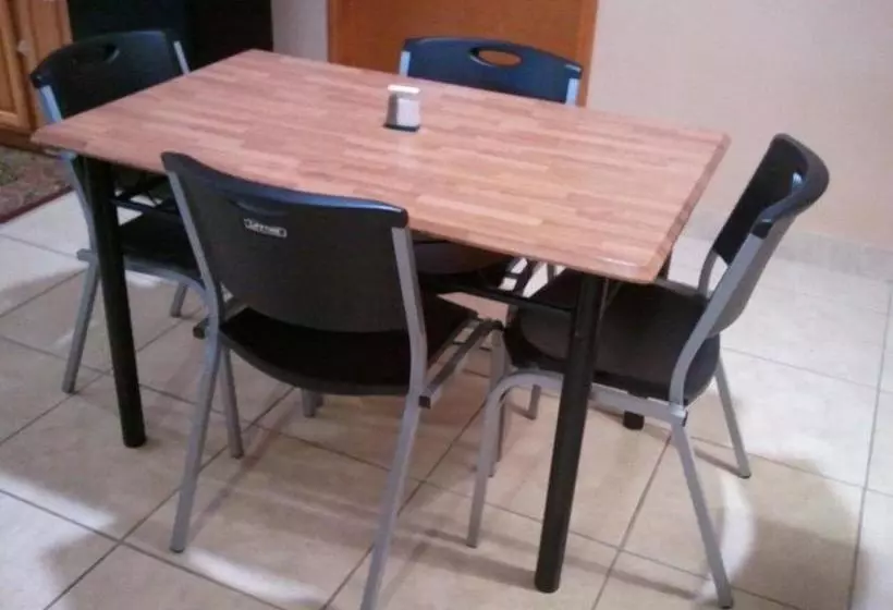 酒店 Royal Inn Pearsall