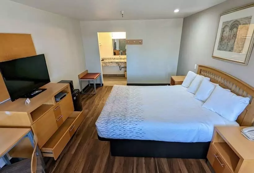 Отель Royal Inn