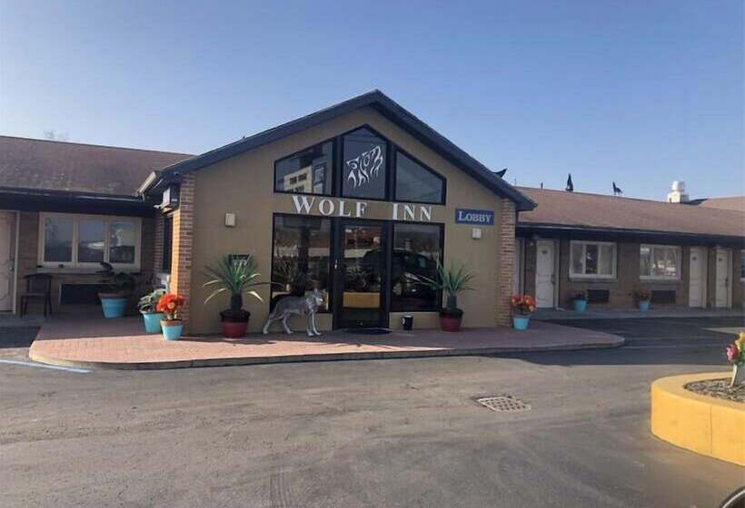 هتل Wolf Inn