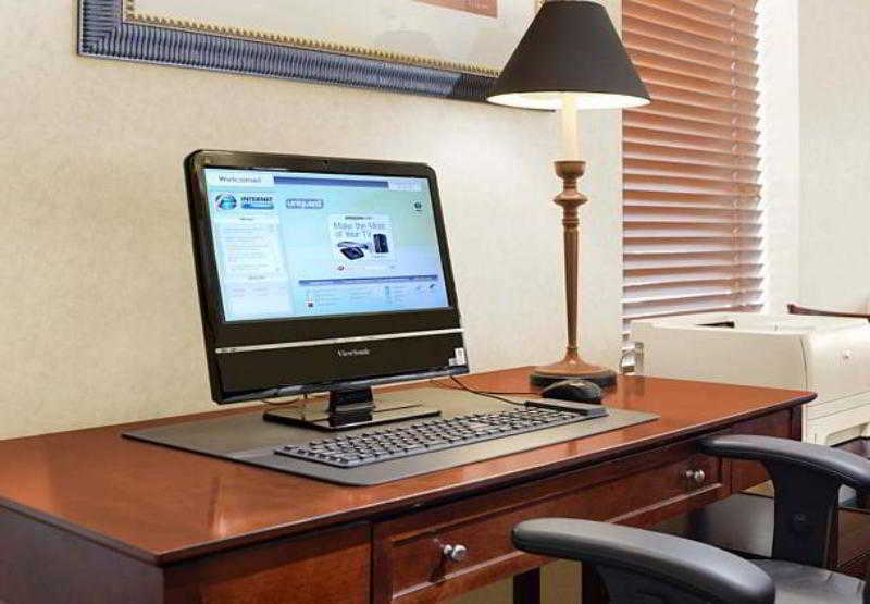 اقامتگاه Hawthorn Suites by Wyndham Fort Worth/Medical Center