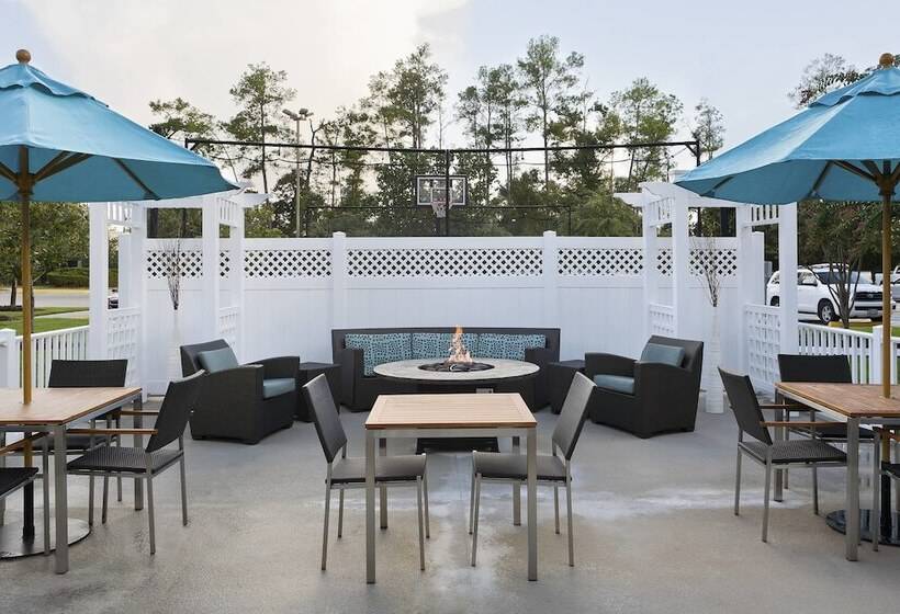 Residence Inn By Marriott Houston The Woodlands/lake Front Circle