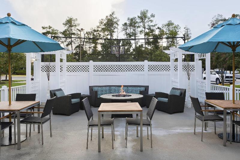 Residence Inn By Marriott Houston The Woodlands/lake Front Circle