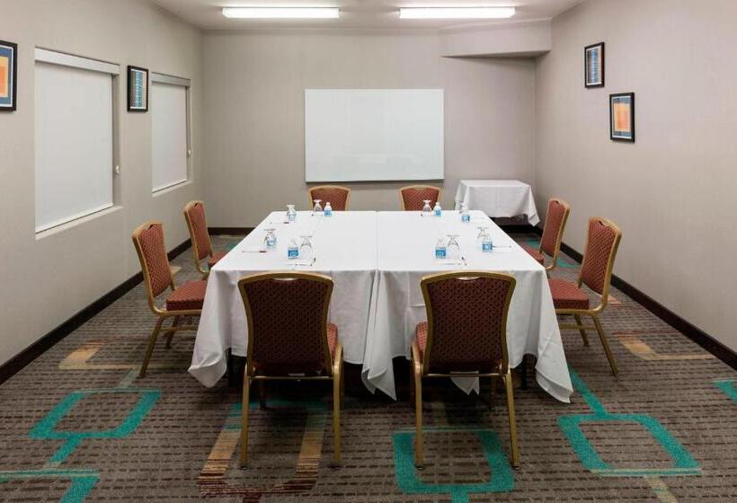 Residence Inn By Marriott Santa Clarita Valencia