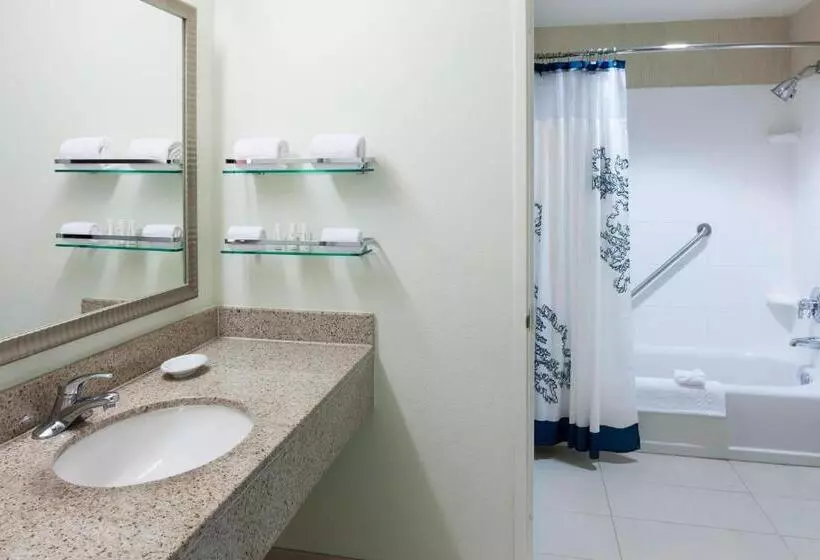 Residence Inn By Marriott Santa Clarita Valencia