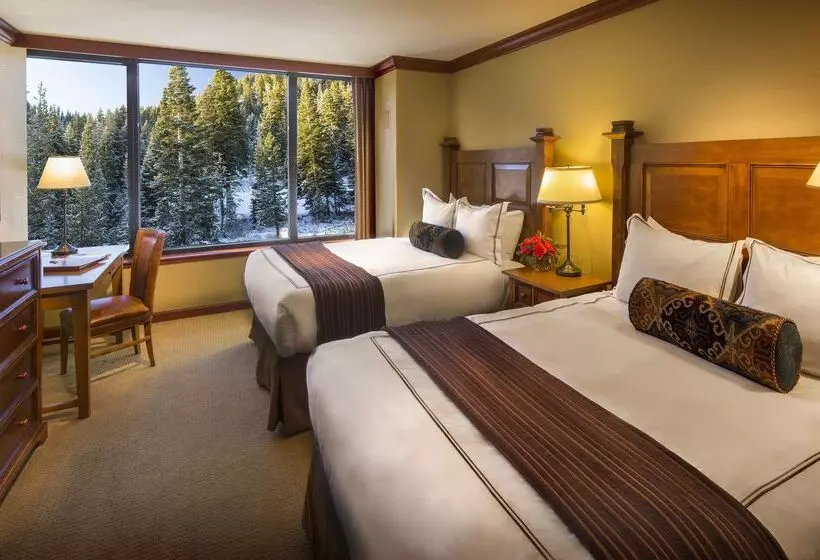 The Everline Resort & Spa Lake Tahoe