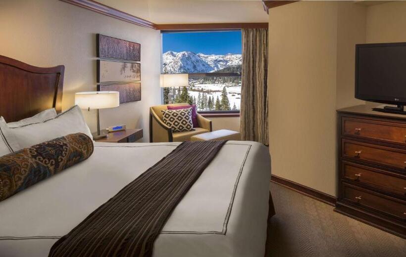 The Everline Resort & Spa Lake Tahoe