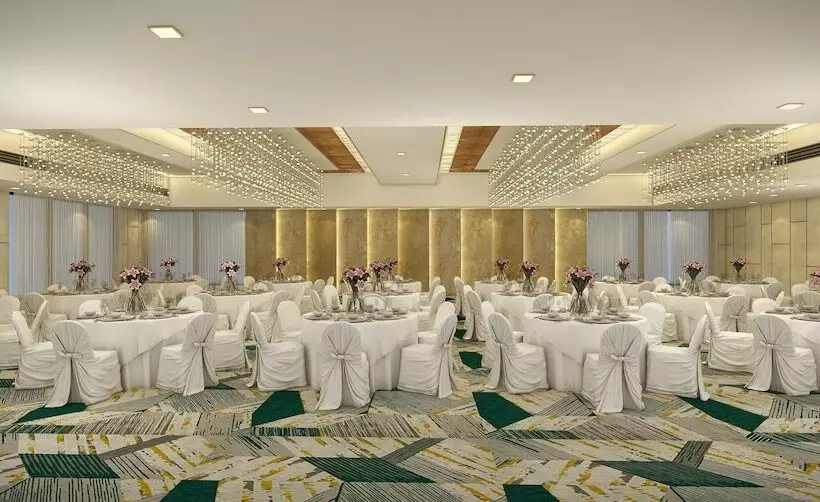 Amika Hotel,madurai   Near Airport