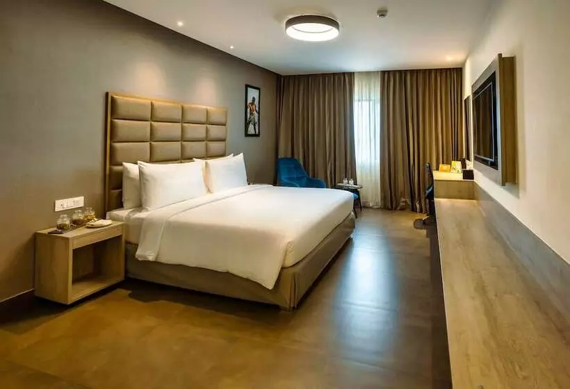 Amika Hotel,madurai   Near Airport