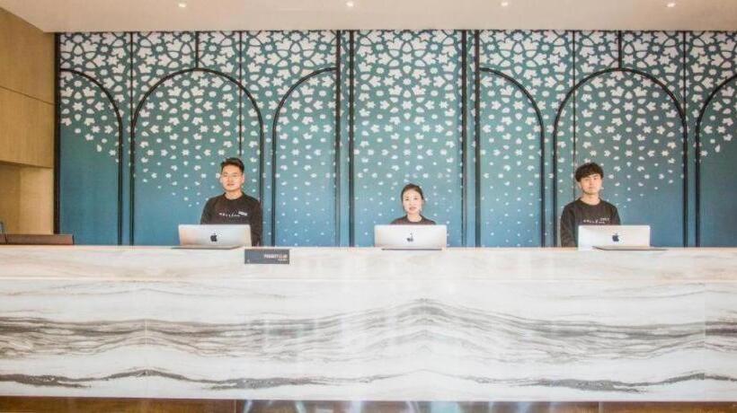 Atour Hotel Urumqi High Speed Railway Station