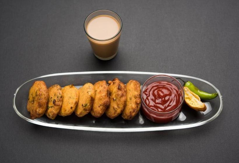 هتل Oyo 61278 Adhikary Homestay