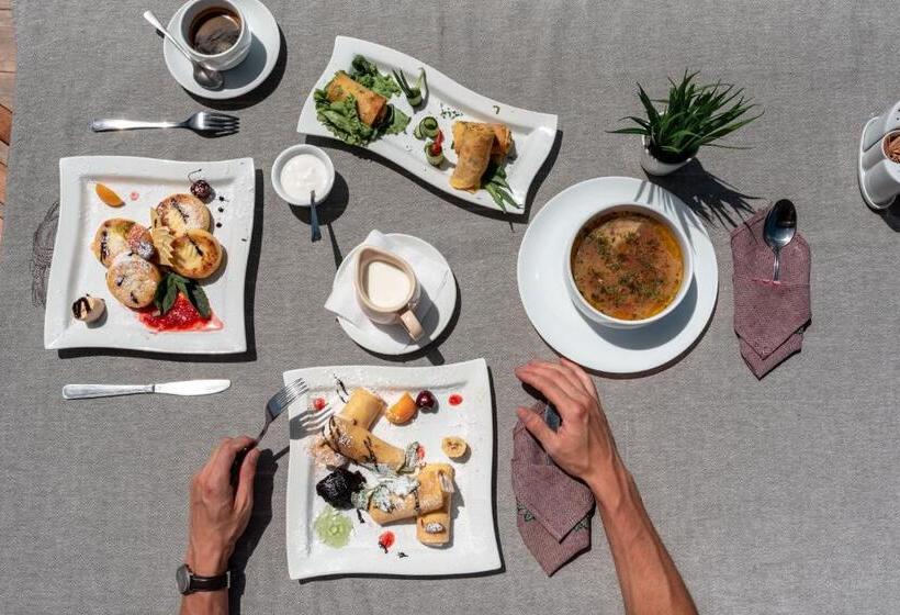 酒店 Residence Nesh