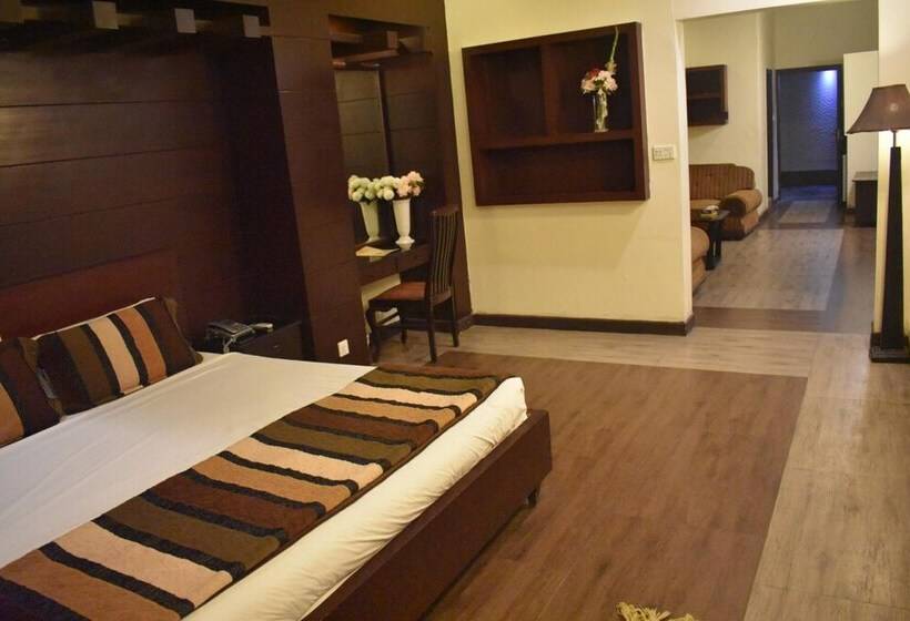 هتل Royal Palace Rawalpindi