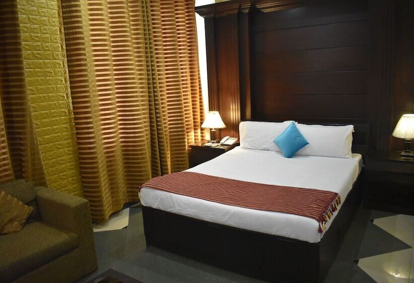 هتل Royal Palace Rawalpindi