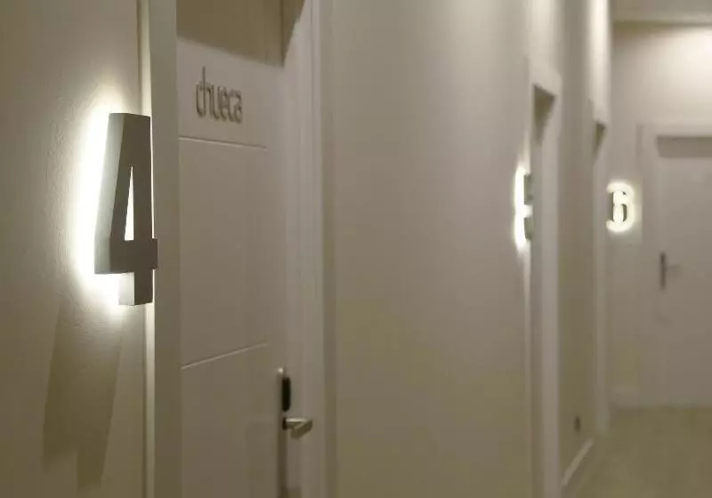 هاستل Woohoo Rooms Chueca